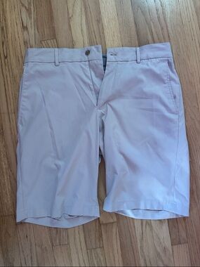 Walter Hagen Khaki Golf Shorts